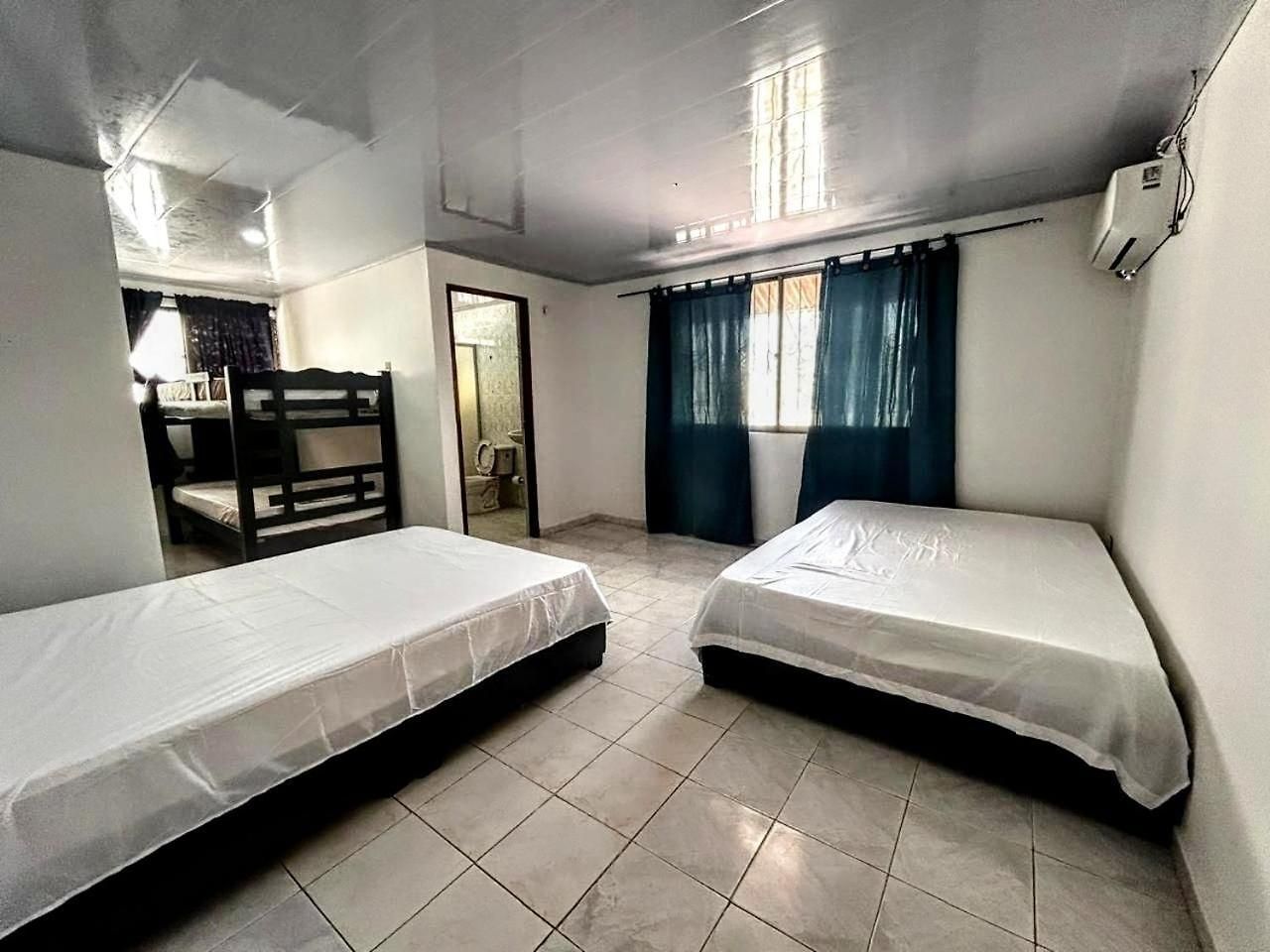 Casa Naty Crespo
