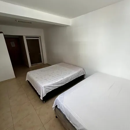 Casa Naty Crespo